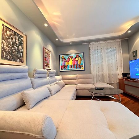 Blue Stella Luxury Apartment سبليت المظهر الخارجي الصورة