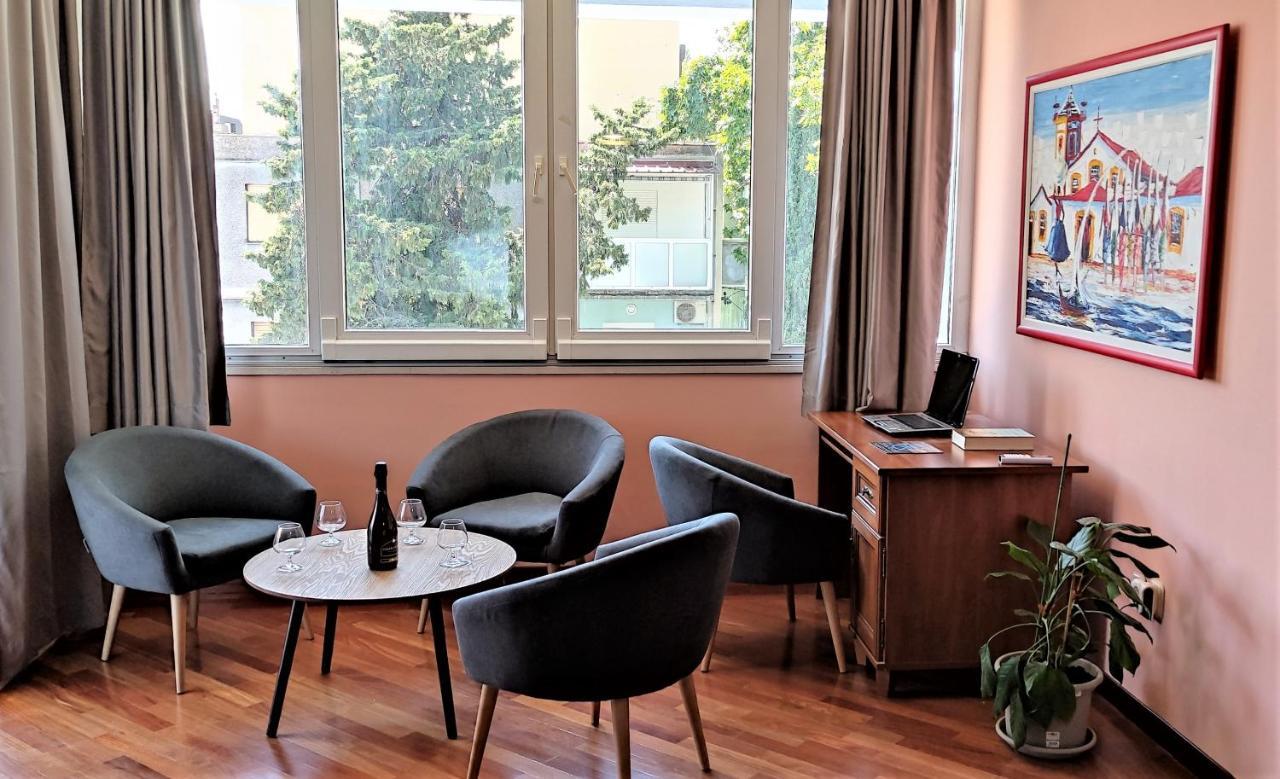 Blue Stella Luxury Apartment سبليت المظهر الخارجي الصورة
