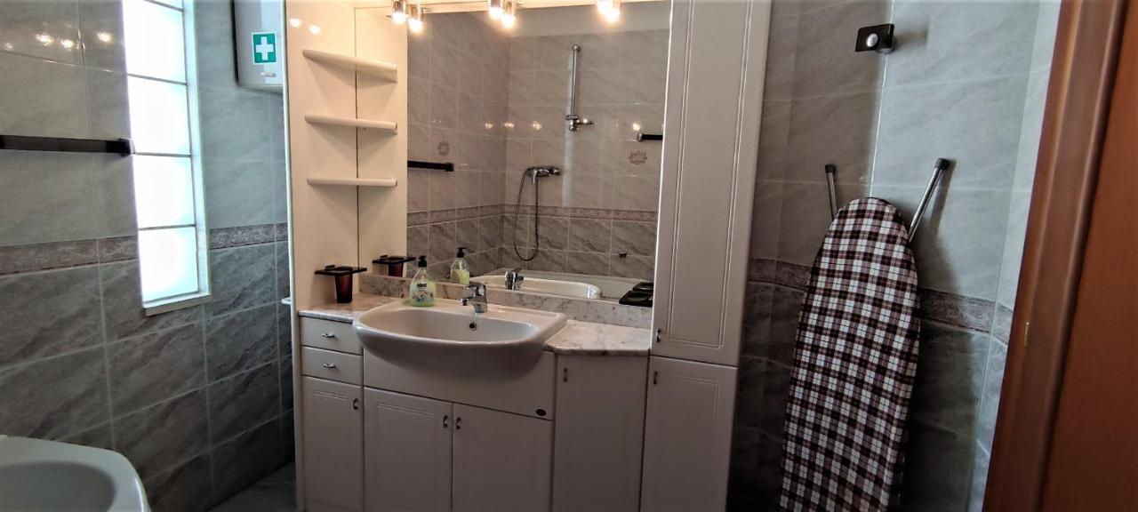 Blue Stella Luxury Apartment سبليت المظهر الخارجي الصورة
