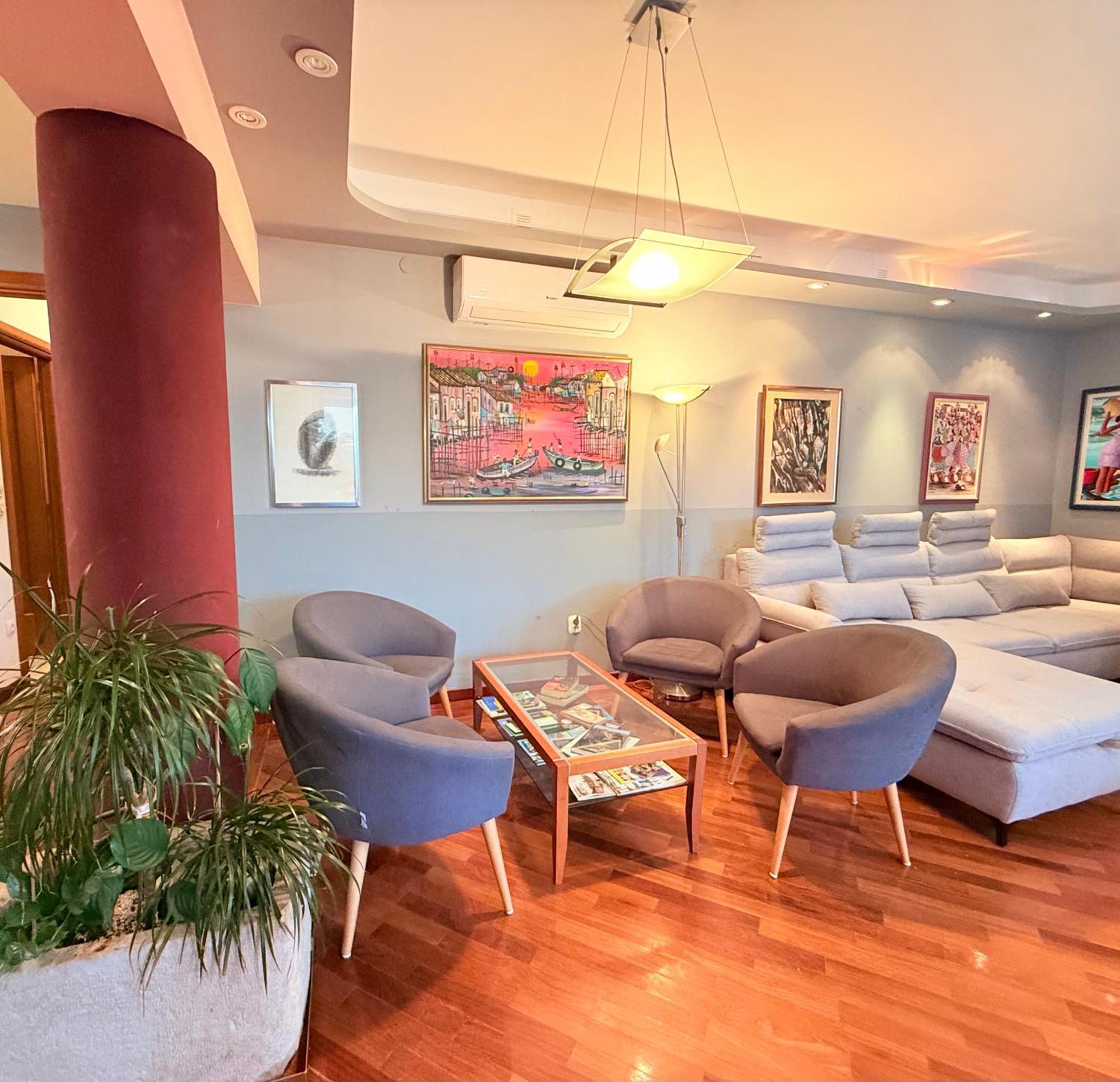 Blue Stella Luxury Apartment سبليت المظهر الخارجي الصورة